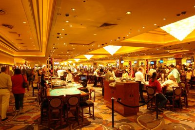 American entertainment : Paris Casino