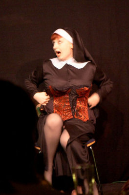 nun1.jpg