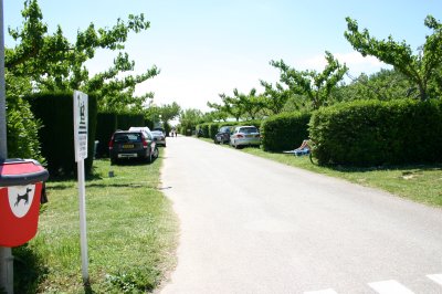Road to places.