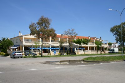 Restaurants on other side .
