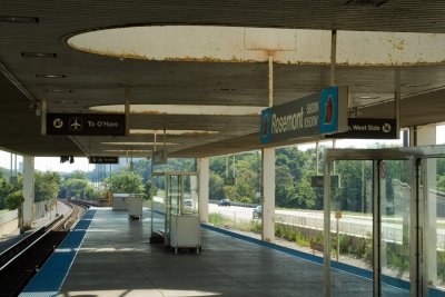 Rosemont CTA station