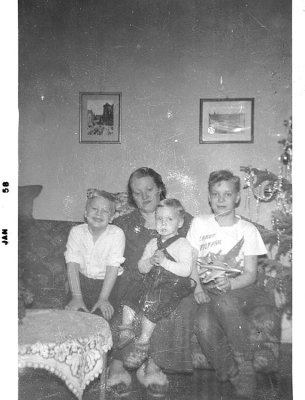 rainer_mom_hans_pete.jpg