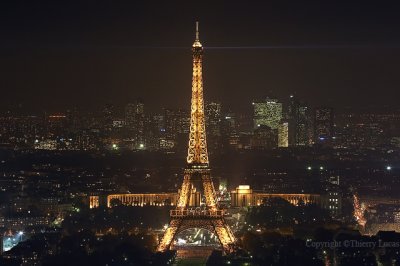 Tour Eiffel and La Défense