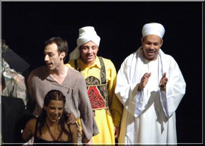08_Cast_1c.jpg