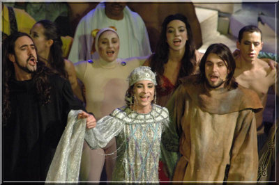 11_Cast_00084c.jpg