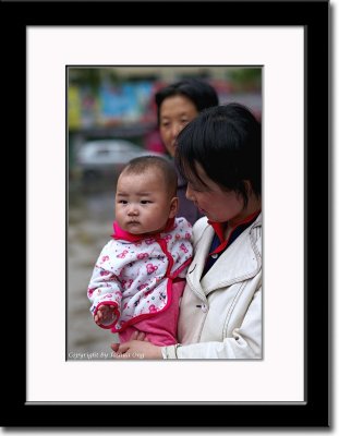 A Toddler in Lanzhou