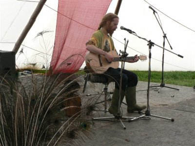 Unknown performer in the Bimble Inn