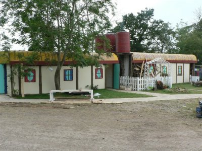 Kidz Field showers