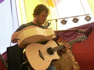 & his amazing dual guitar technique