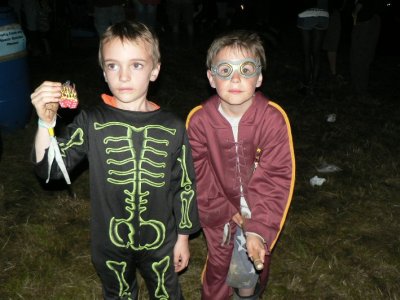 Potter & skeletal chum