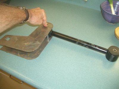 Radius Arm w Bracket1
