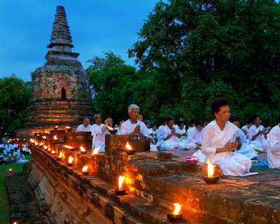 Visakha Bucha in ayud-000811-26589.jpg