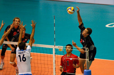 Volley-bronze-USA-ITA04253jpg.jpg