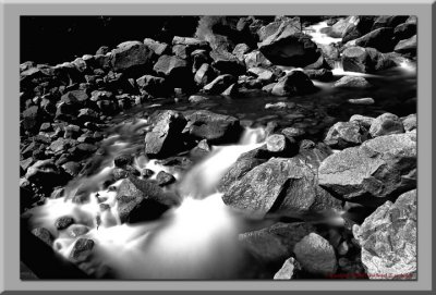 Falls Base in BW