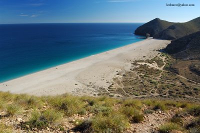 PLAYA DE LOS MUERTOS 2