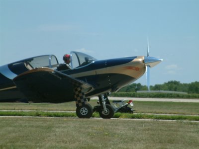 Swifts arrive Oshkosh '06 4