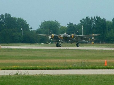 P-38 Arrival Oshkosh '06