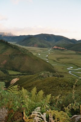 Beln Valley is above the nightly freeze line and the only large flat spot in the Vilaya zone