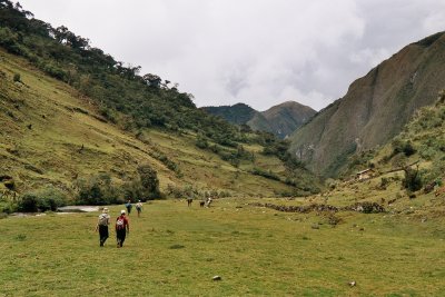 Hiking from Leimebamba to Tajopampa