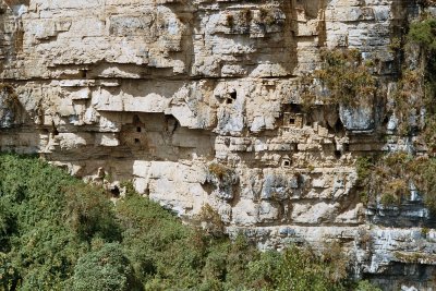 Diablo Huasi cliff tombs