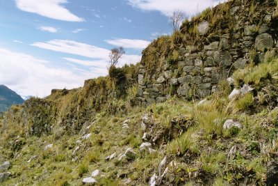 The western perimeter wall of Vira Vira