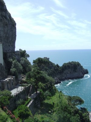 Drive Along the Amalfi Coast