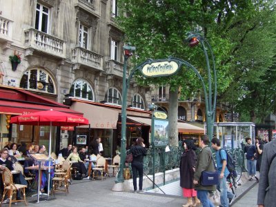 Metro/Latin Quarter (Paris, France)