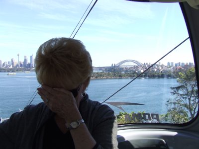 Cablecar ride up to Taronga Zoo