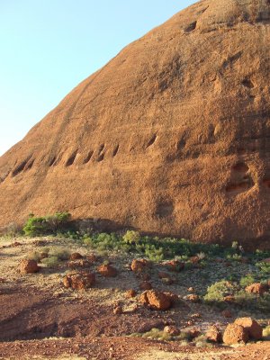 Kata Tjutu (The Olgas)