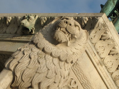 Lion near Fishermen's castle