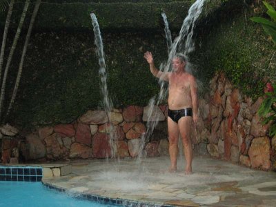 Vovô Sérgio saindo pela 346a vez da sauna