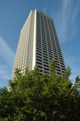Img1528 BellSouth Tower 05-04-05.jpg