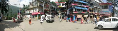 Panoramic view of McCloud Gang's central square.