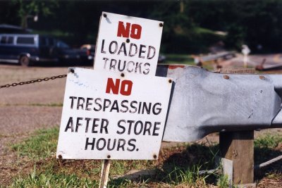 No Trespassing After Store Hours (North Millersburg, OH)