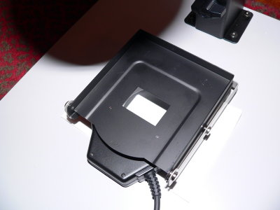 Enlarger negative holder on ring flash