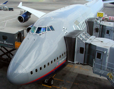 United Airlines 747-400