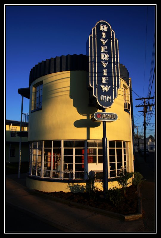 Riverview Inn at Sunset