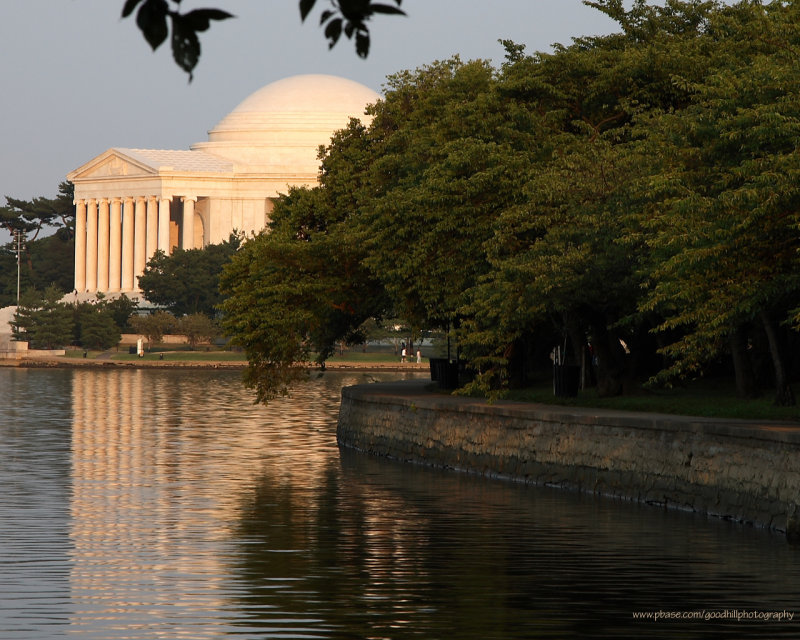 1280x1024-Jefferson Memorial