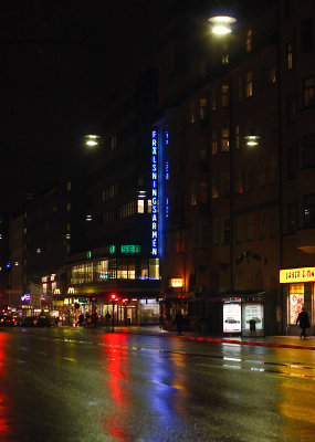 November 21: Sankt Eriksgatan at night