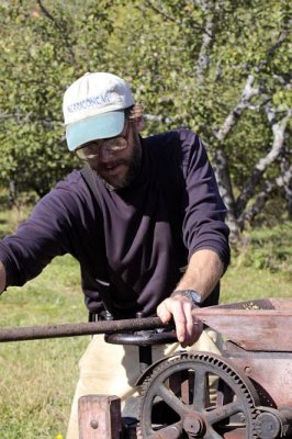 Dave Cranking Cider