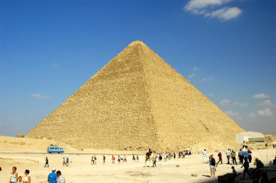 the Great Pyramid - oldest of largest - King Khufu (2589 - 66 BC)