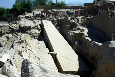 the Unfinished Obelisk (approx 1168 tonnes)