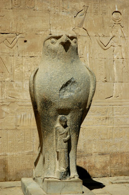 2 huge and splendid granite falcons guided the entrance