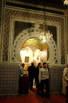 visiting the tomb of the city's founder, Moulay Idriss II