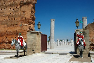guards on horses at the entrance