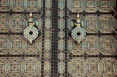 elaborate cravings on the door