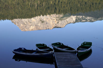 Boats on Crno Jezero