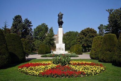 Monument to France