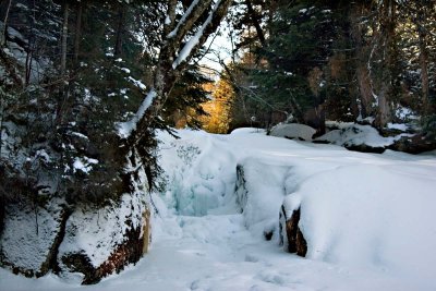 RockyFalls_4047.jpg