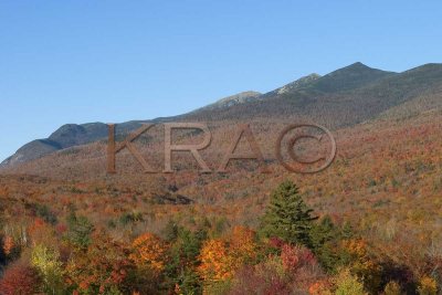 Franconia Notch - Viewed From the South 007(10-04).jpg